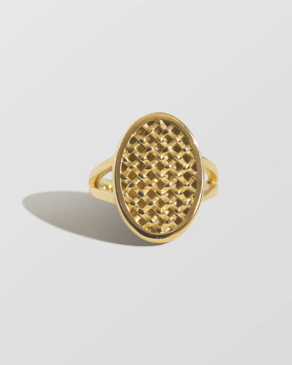 GOLD LATTICE LOCKET RING