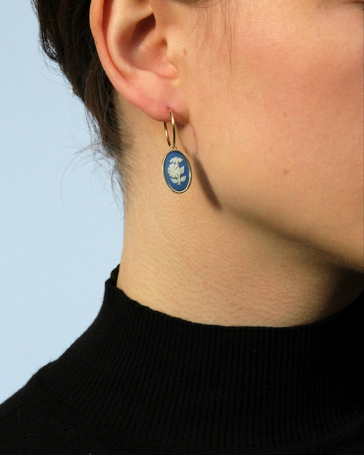 ferian flower earring vintage wedgwood 